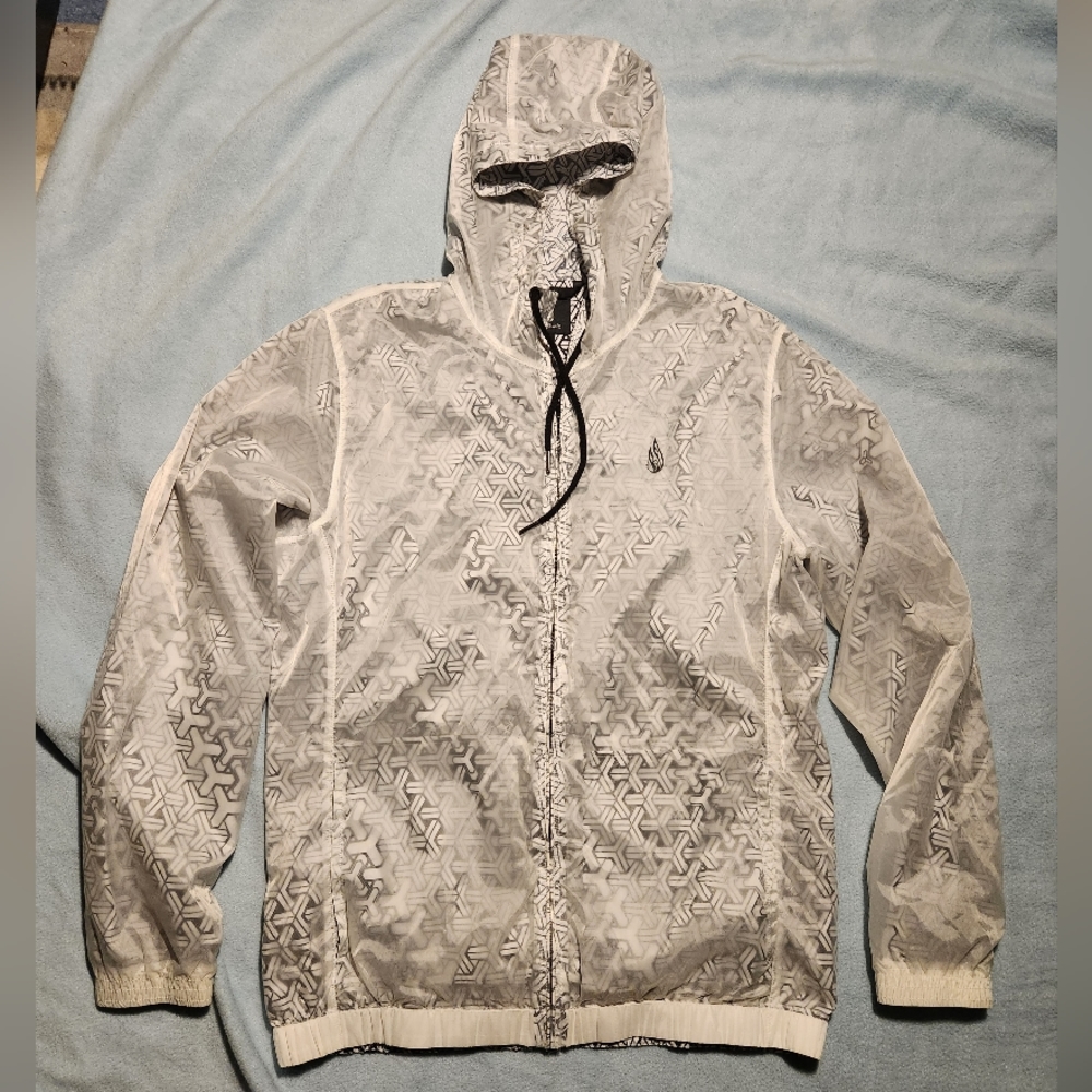 Threyda Translucent Windbreaker large.